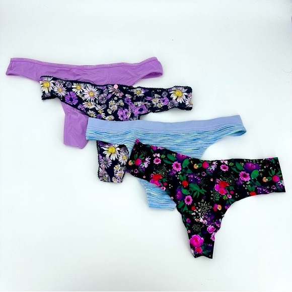 NWT 4pcs Victoria’s Secret Thongs